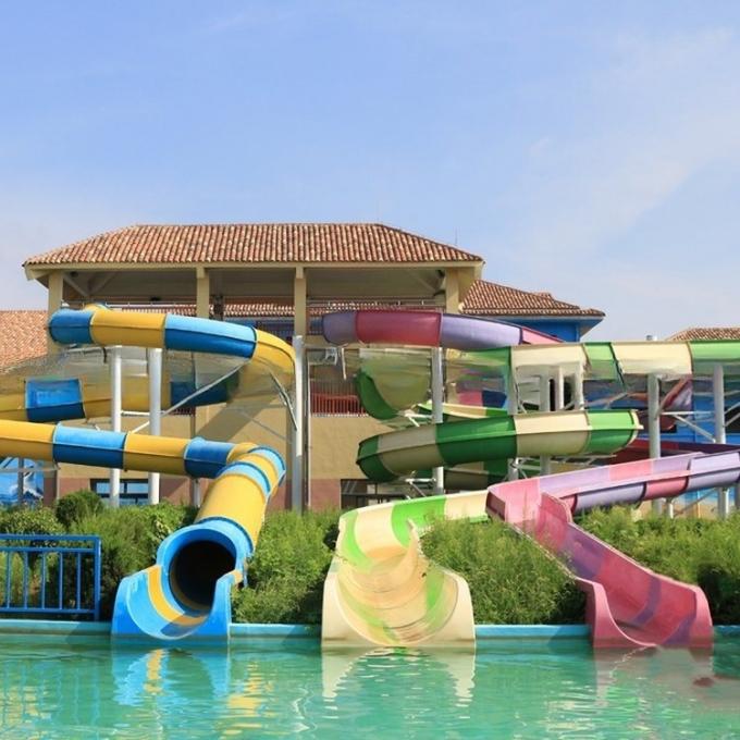 Customized Spiral Water Slide Tube Adult Water Slide Weather Resistance 3
