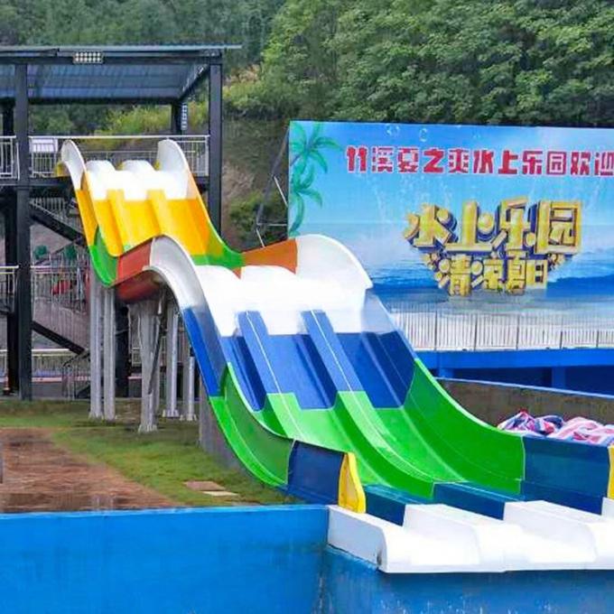 Large Capacity Custom Waterslides High Speed Racing Waterslide 3