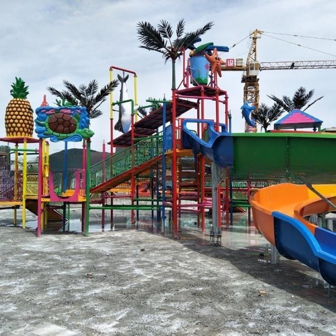 ISO9001outdoor Water Play Areas Outside Water Park With Plastic Foam 3