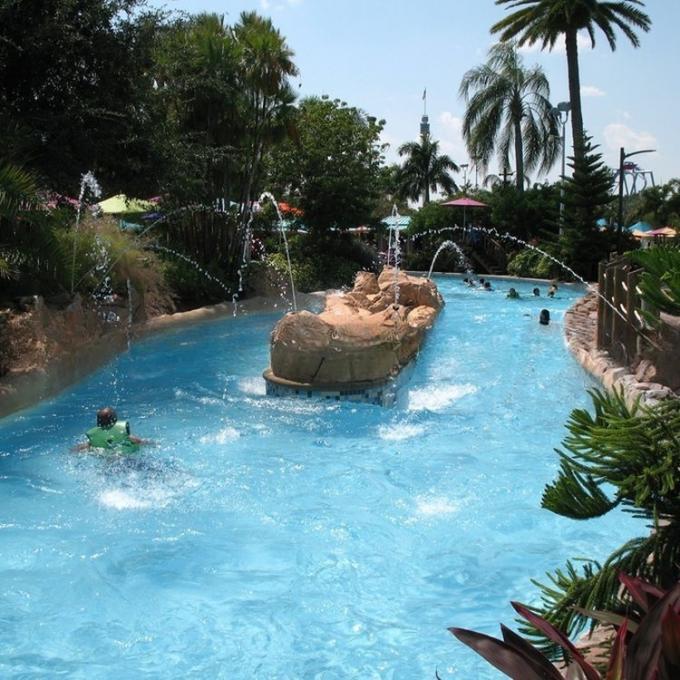 Colourful Customizable Lazy River At Water Park Outdoor Playground 1