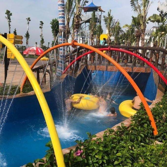 Colourful Customizable Lazy River At Water Park Outdoor Playground 3
