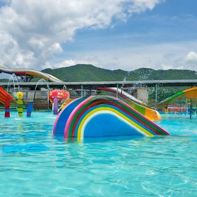 Éclaboussure de petit toboggan à eau pour le parc de piscine 2